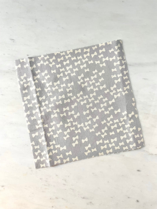 Mini Bows Grey Finishing Fabric
