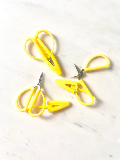 Sunshine Yellow Super Snips