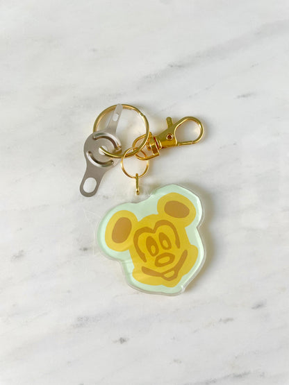 Mickey Waffle Needle Threader