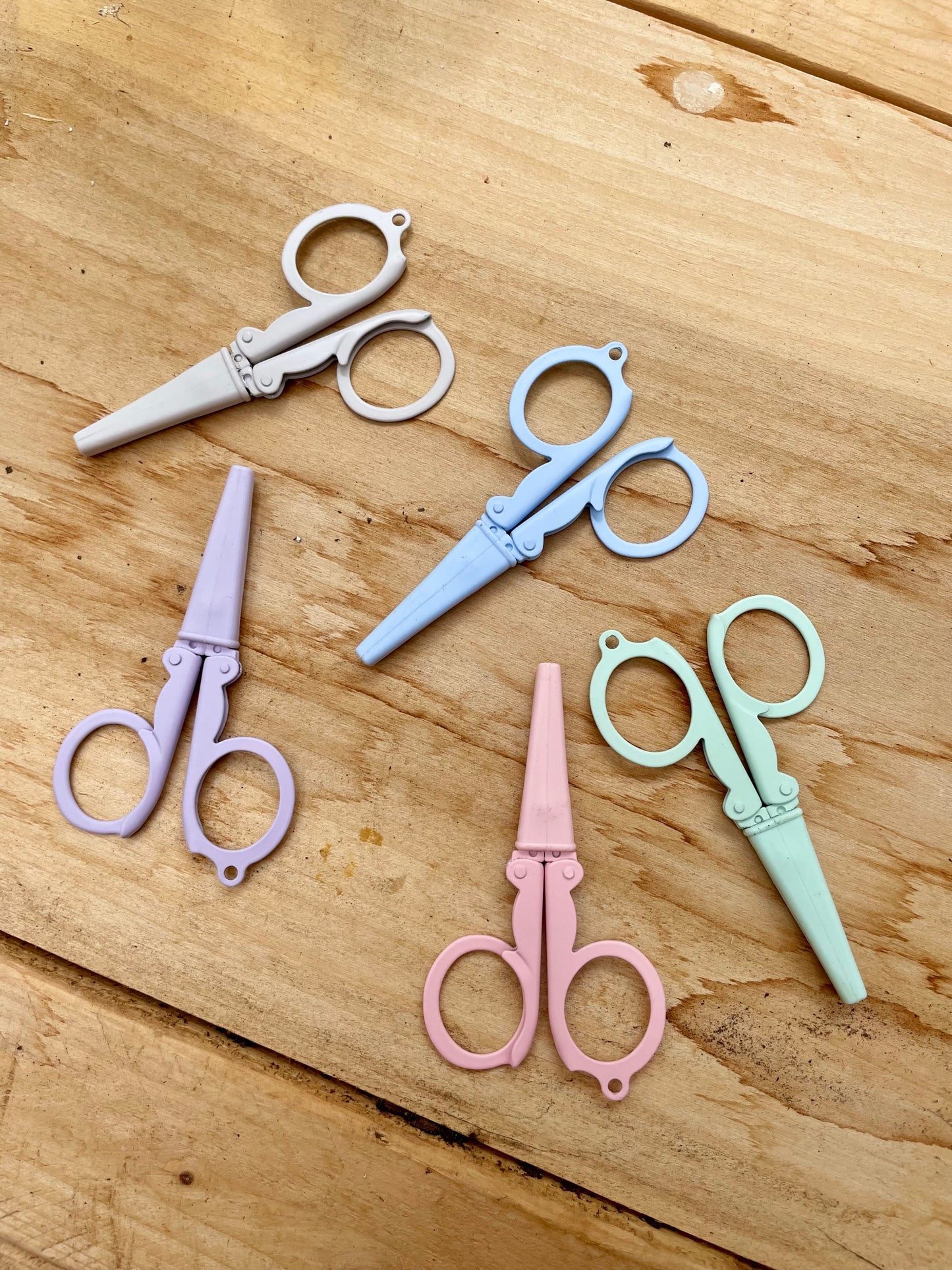 Pastel Needlepoint Scissors