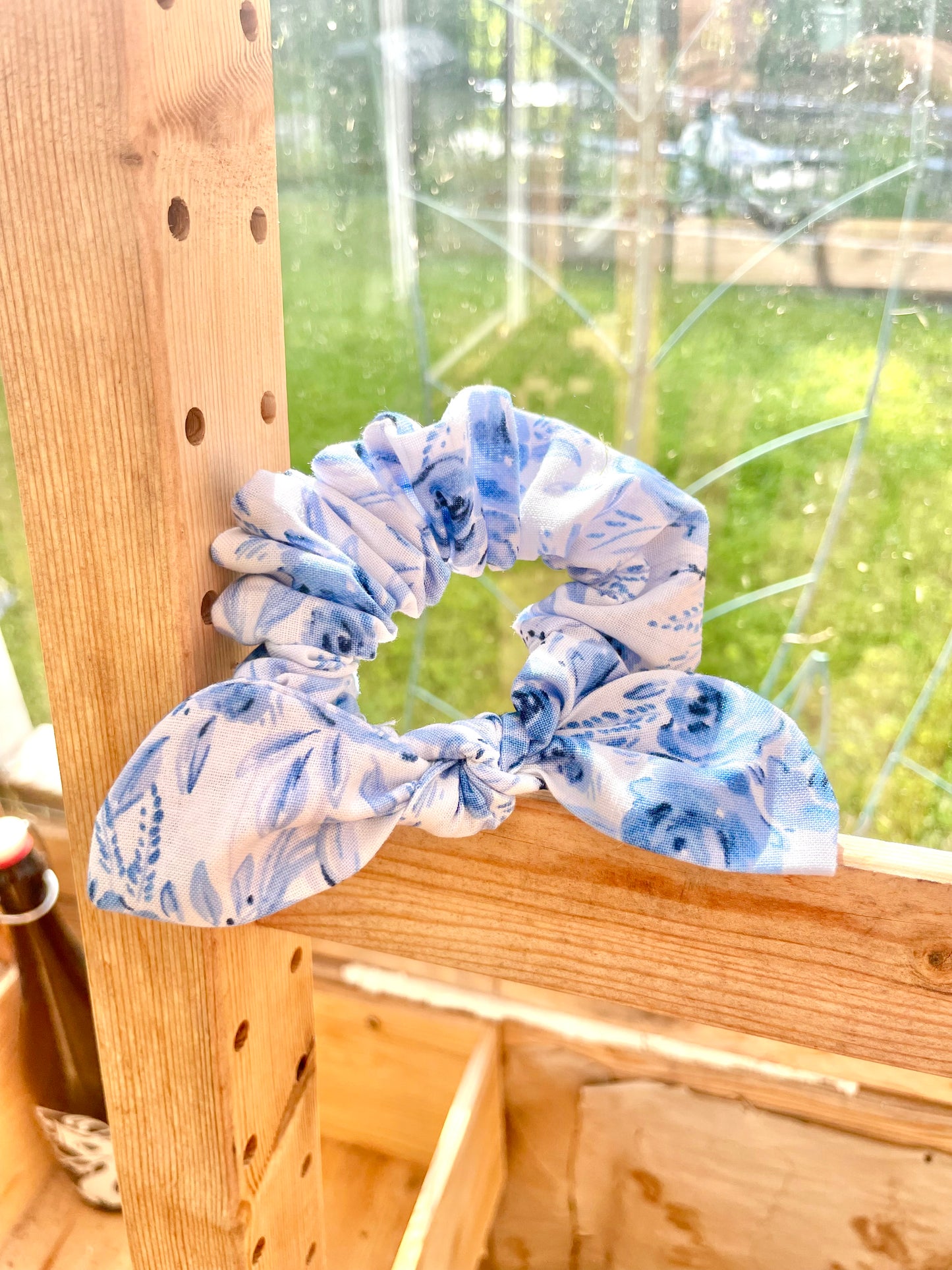 Bow Scrunchie